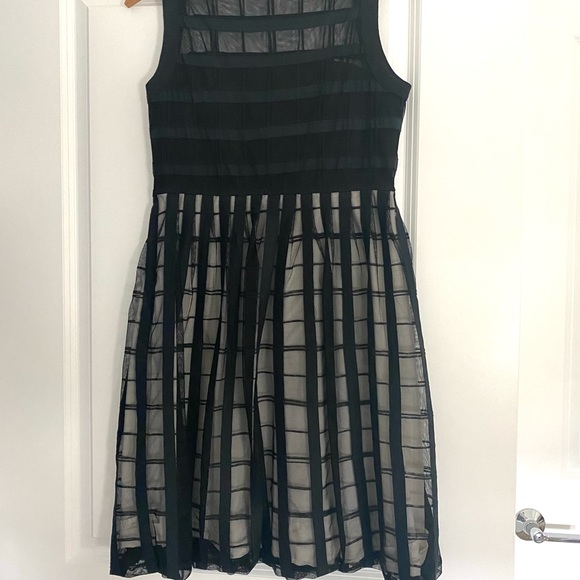 Vintage Cynthia Steffe Evening Cocktail Dress - Picture 2 of 12
